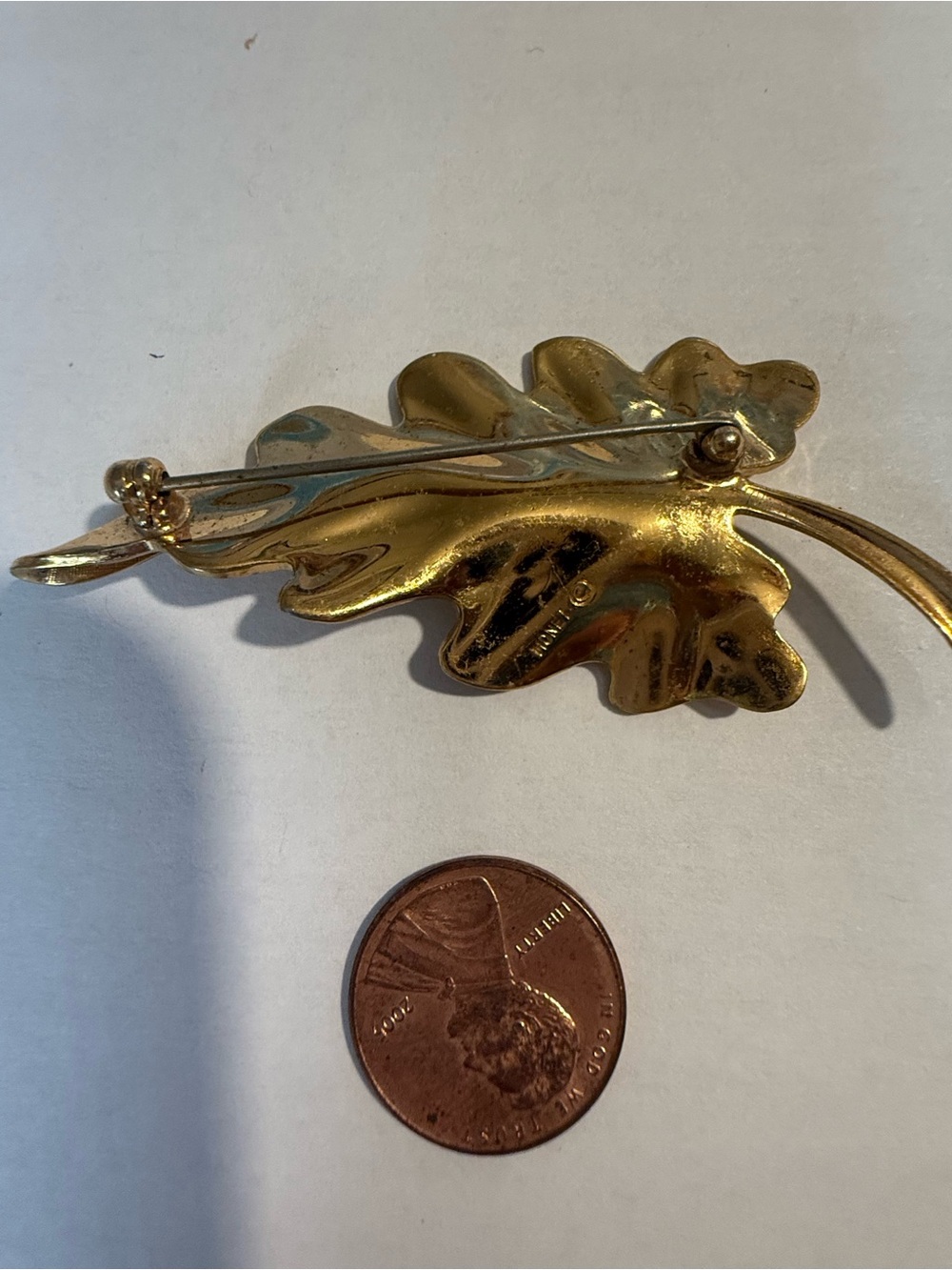 Monet Gold Leaf Brooch vibrant Monet - Picture 6 of 6
